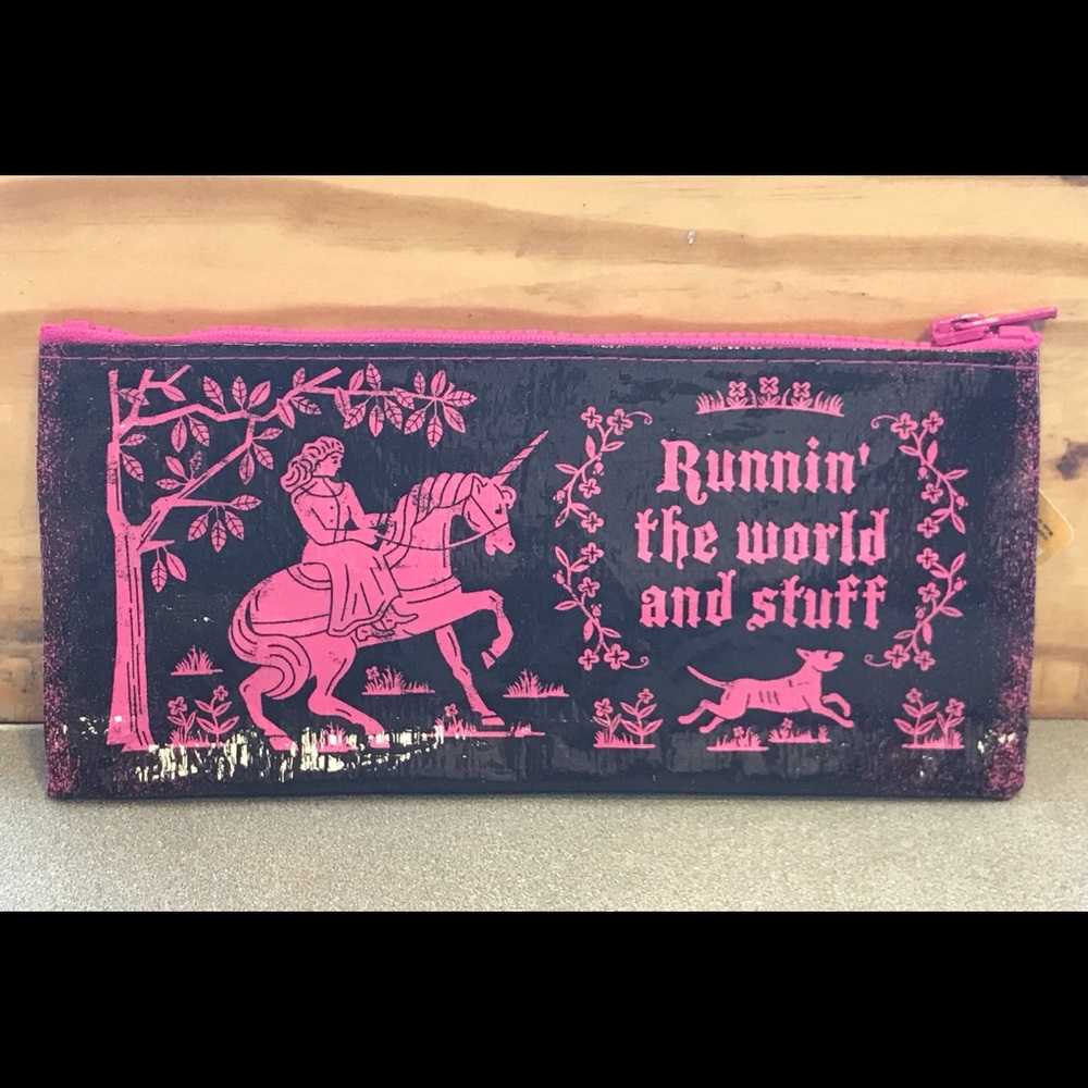 Blue Q Runnin' The World and Stuff Case for Stuff Pencils Markers Cosmetics